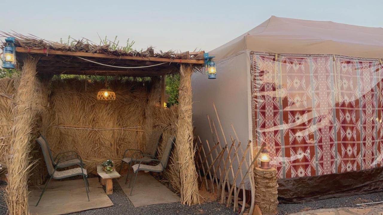 مخيم يمك دروبي Hotel Al-`Ula Eksteriør billede